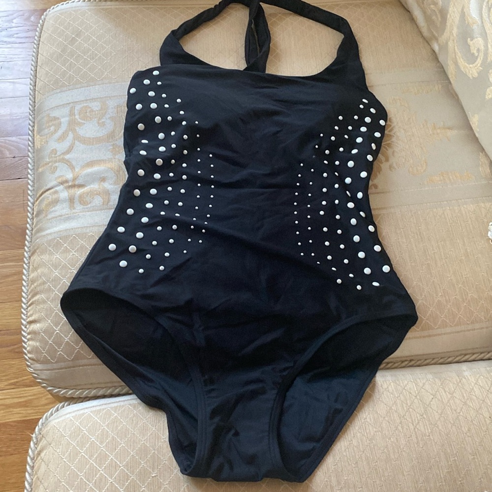 DKNY BATHING SUIT NWOT